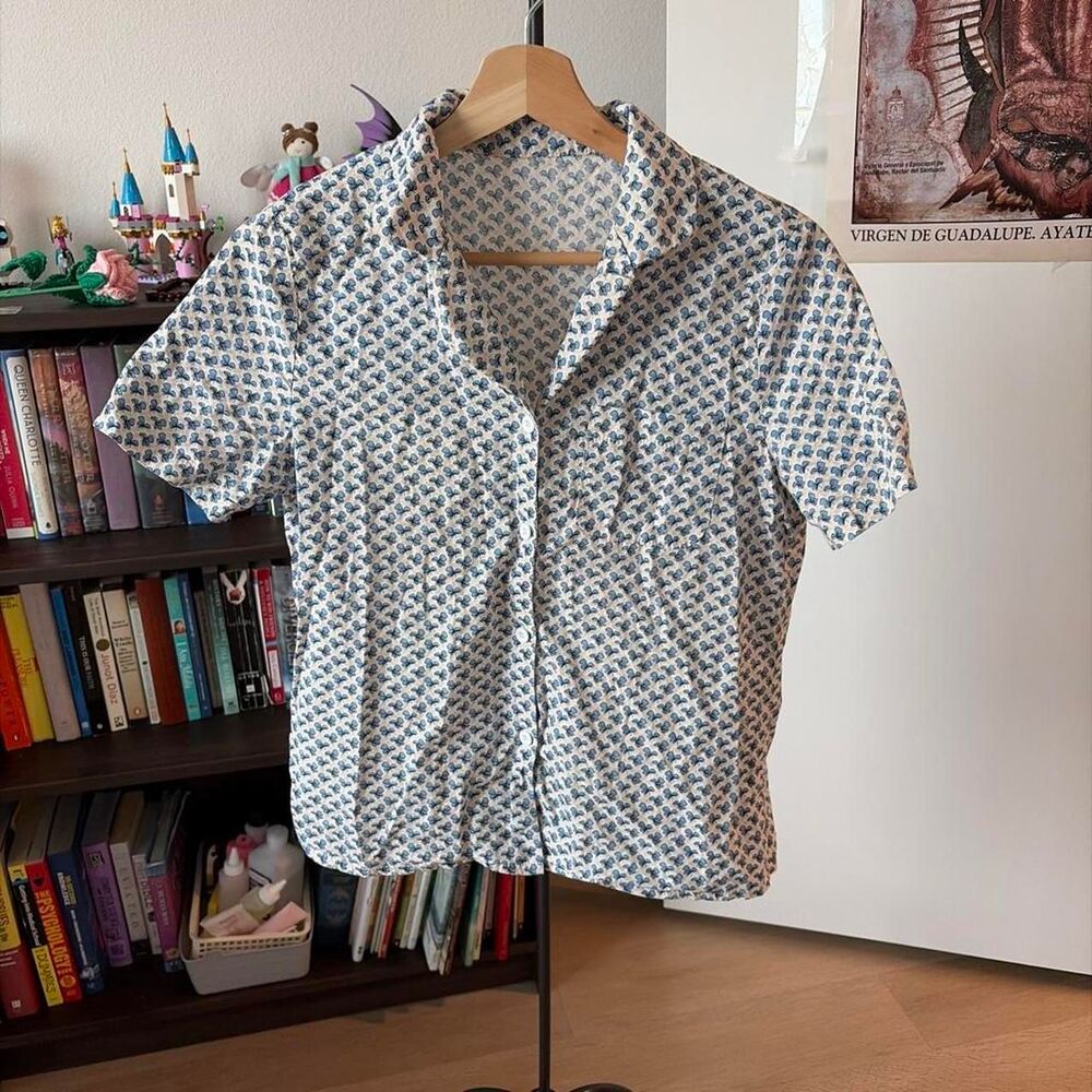 Women's 100% Cotton Printed Button Front Shirt Size Medium